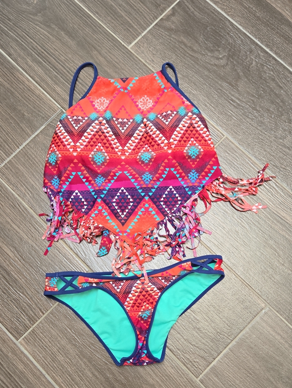 Arizona Jean Company Coral & Turquoise Aztec Fringe Bikini Set Top XL, Bottom L